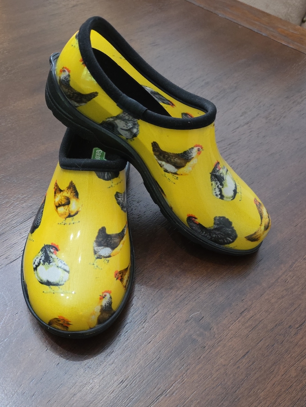 Yellow Chicken-Print Slip-On Shoes. All Weather Waterproof.
